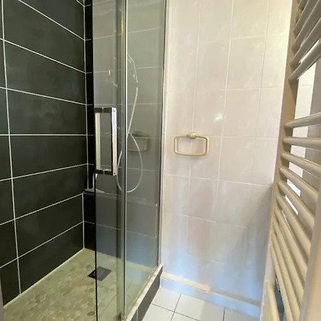 Apartment T2 Les Sables D'Or, Climatisation, Garage Prive Vallauris